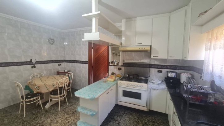 Sobrado à venda com 4 quartos, 300m² - Foto 45