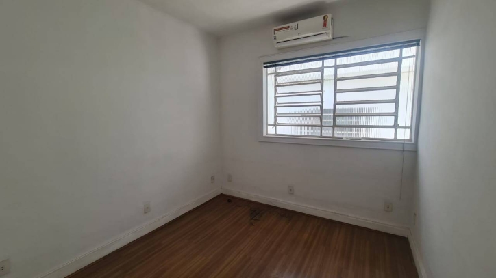 Prédio Inteiro à venda, 250m² - Foto 2