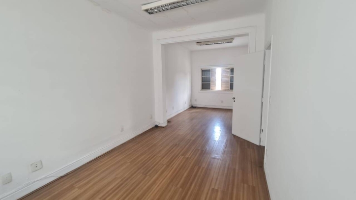 Prédio Inteiro à venda, 250m² - Foto 1