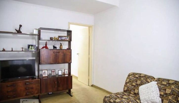 Sobrado à venda com 4 quartos, 255m² - Foto 2