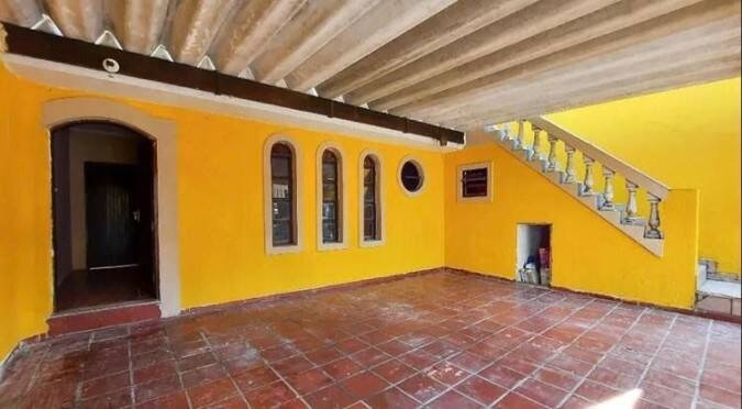 Casa à venda com 4 quartos, 200m² - Foto 1