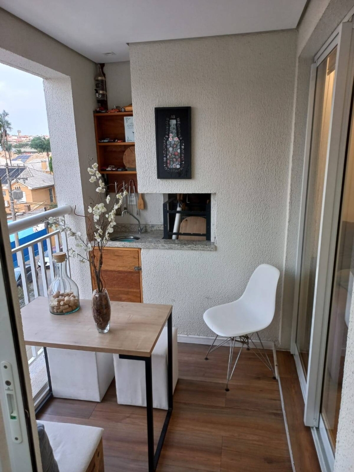 Apartamento à venda com 2 quartos, 65m² - Foto 3