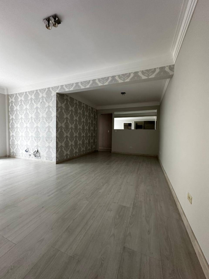 Cobertura à venda com 3 quartos, 200m² - Foto 11