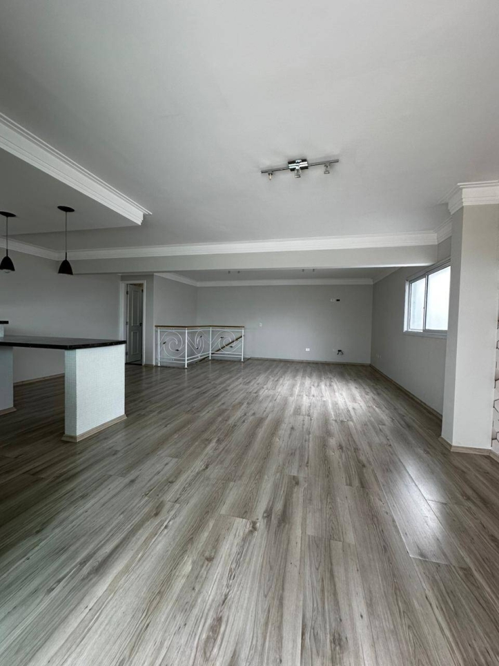 Cobertura à venda com 3 quartos, 200m² - Foto 30