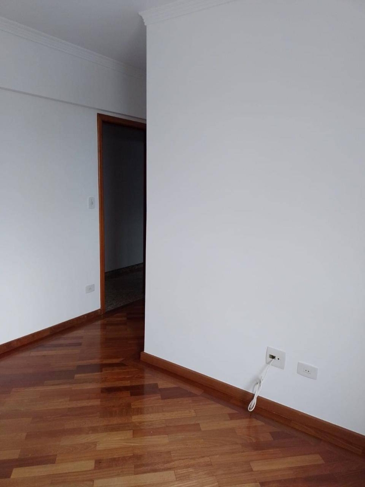 Apartamento à venda com 3 quartos, 137m² - Foto 17