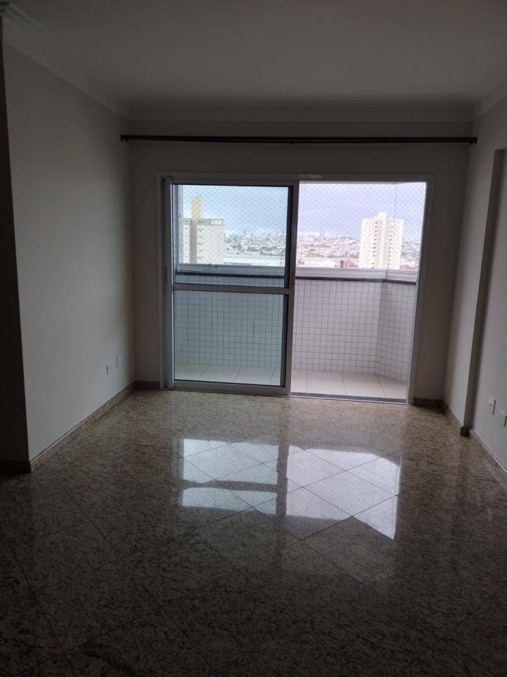 Apartamento à venda com 3 quartos, 137m² - Foto 1