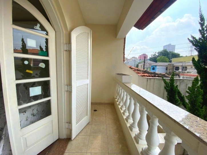 Sobrado à venda com 4 quartos, 298m² - Foto 30