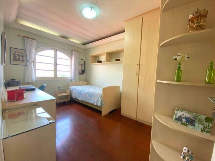 Sobrado à venda com 4 quartos, 298m² - Foto 31