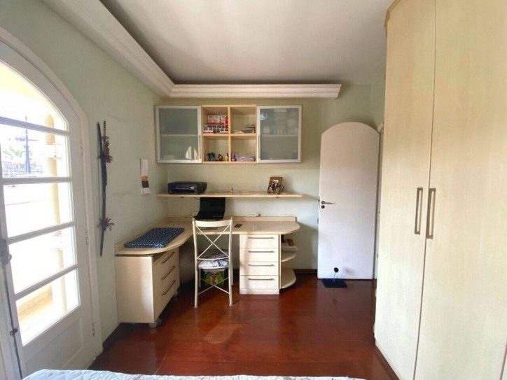 Sobrado à venda com 4 quartos, 298m² - Foto 32