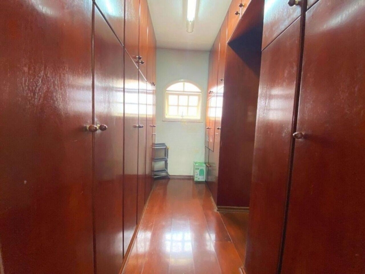 Sobrado à venda com 4 quartos, 298m² - Foto 36