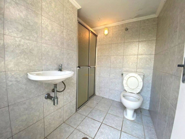 Sobrado à venda com 4 quartos, 298m² - Foto 50