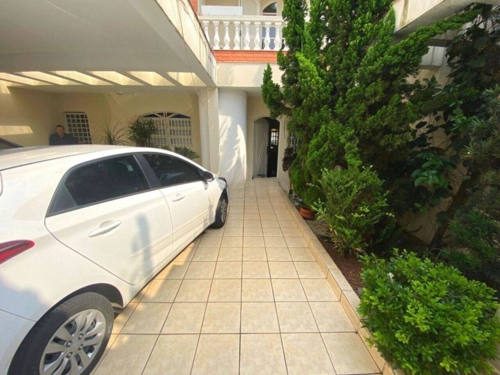 Sobrado à venda com 4 quartos, 298m² - Foto 54