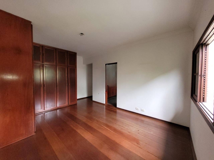 Sobrado à venda com 6 quartos, 434m² - Foto 11