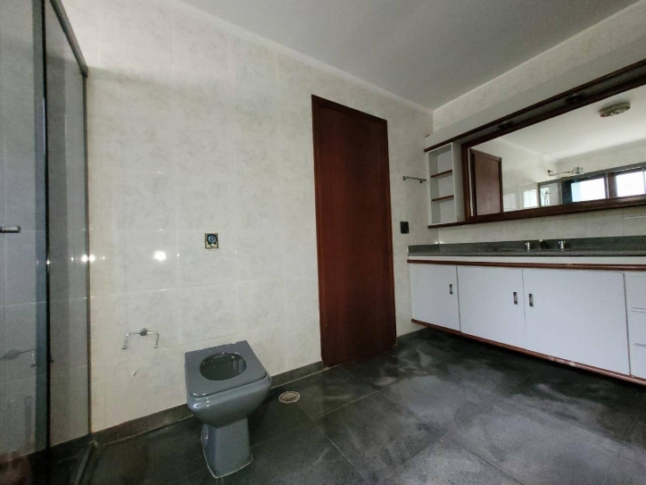 Sobrado à venda com 6 quartos, 434m² - Foto 19