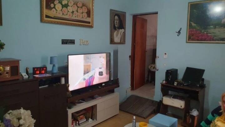 Casa à venda com 2 quartos, 107m² - Foto 1