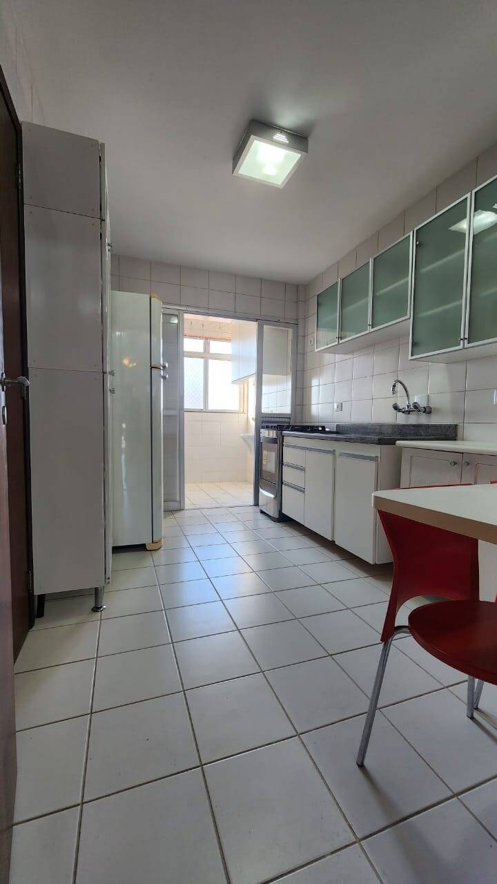 Apartamento à venda com 2 quartos, 69m² - Foto 12