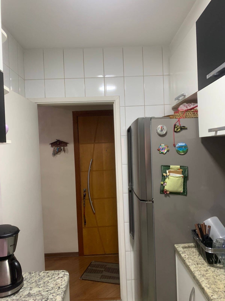 Apartamento à venda com 3 quartos, 70m² - Foto 27