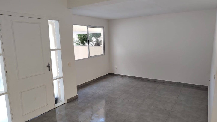 Casa de Condomínio à venda com 3 quartos, 178m² - Foto 4