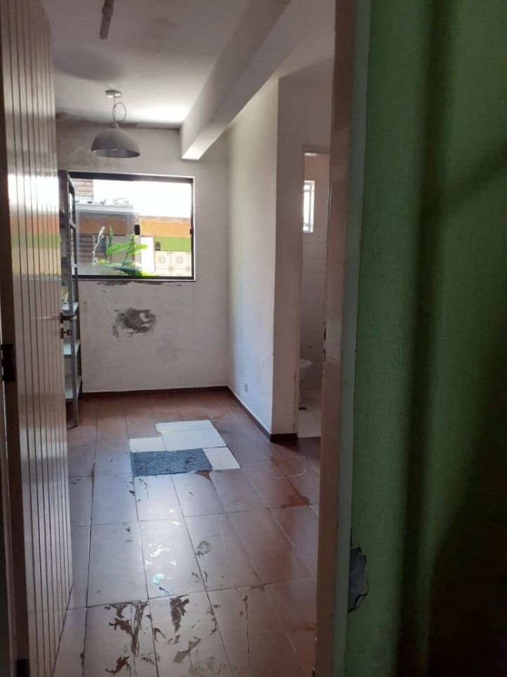 Casa à venda com 3 quartos, 144m² - Foto 4