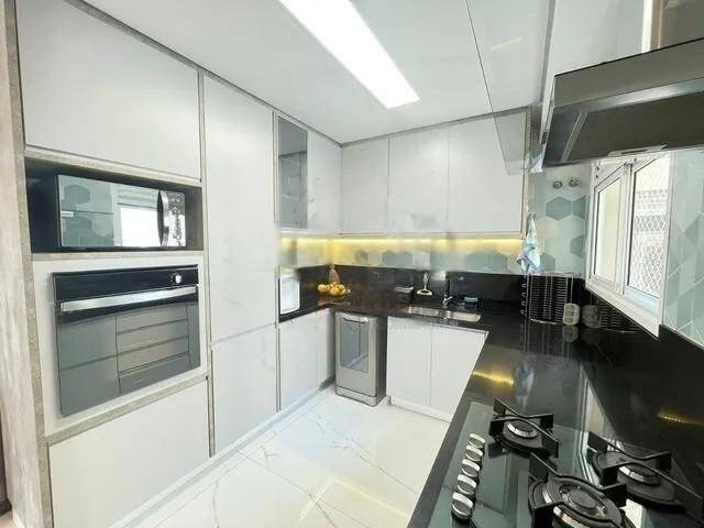 Apartamento à venda com 3 quartos, 146m² - Foto 14