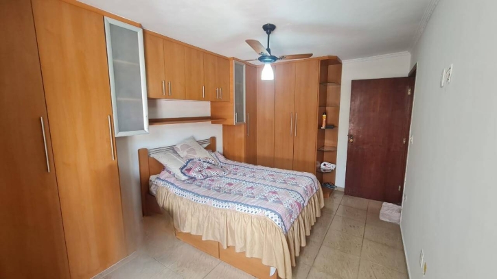 Casa à venda com 2 quartos, 148m² - Foto 8