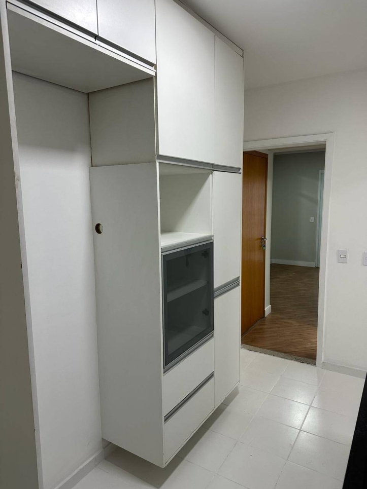 Apartamento à venda com 3 quartos, 107m² - Foto 36