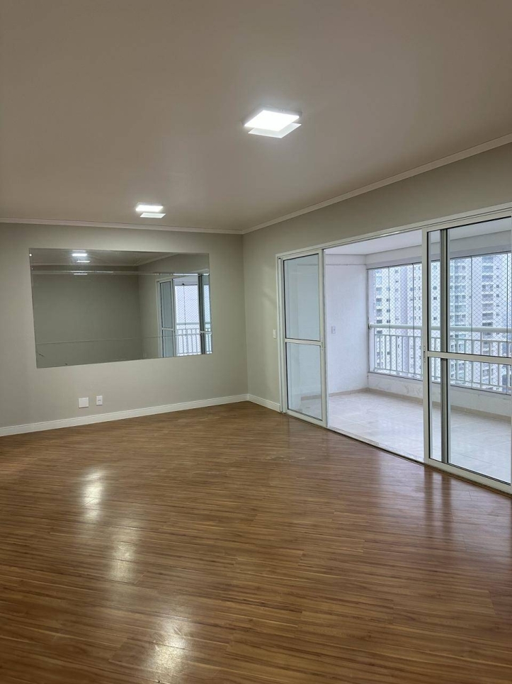 Apartamento à venda com 3 quartos, 107m² - Foto 10