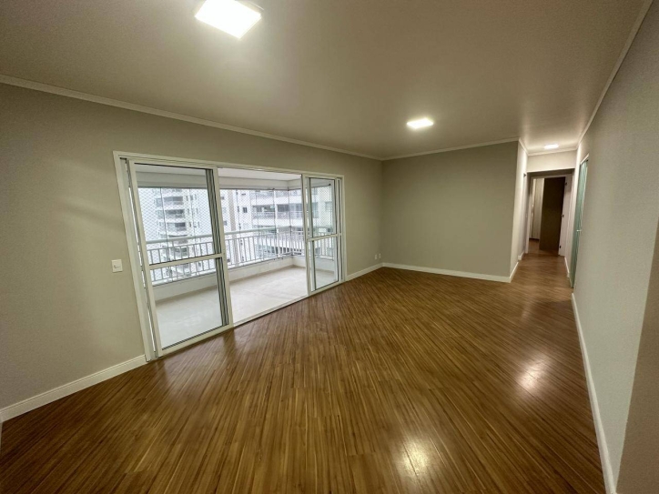 Apartamento à venda com 3 quartos, 107m² - Foto 12