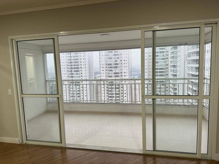 Apartamento à venda com 3 quartos, 107m² - Foto 15