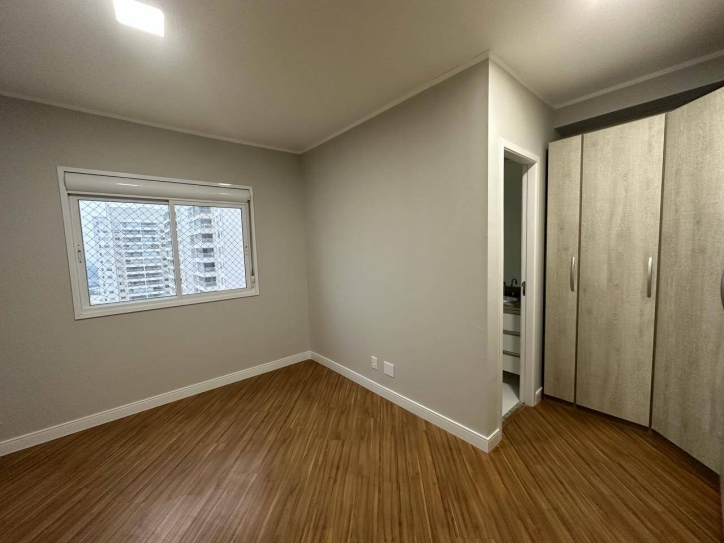 Apartamento à venda com 3 quartos, 107m² - Foto 20