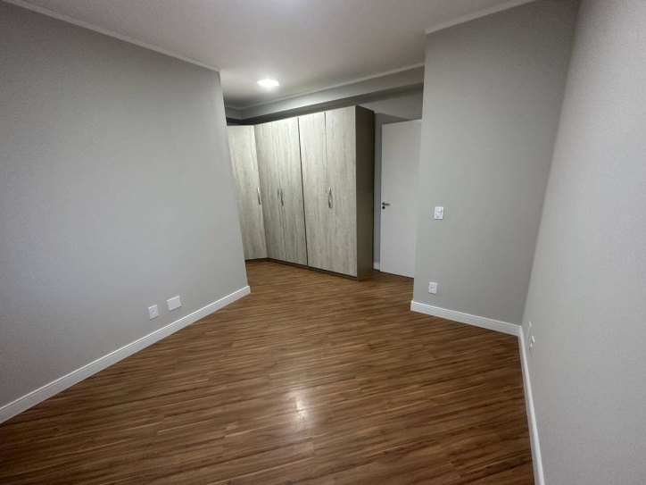 Apartamento à venda com 3 quartos, 107m² - Foto 23