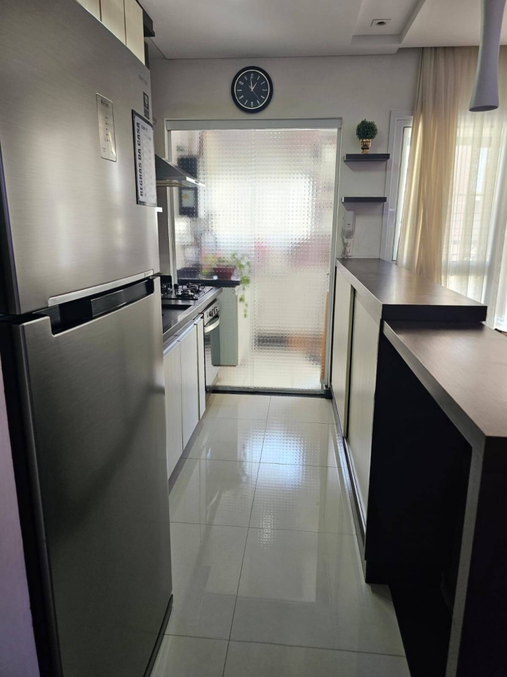 Apartamento à venda com 2 quartos, 61m² - Foto 4