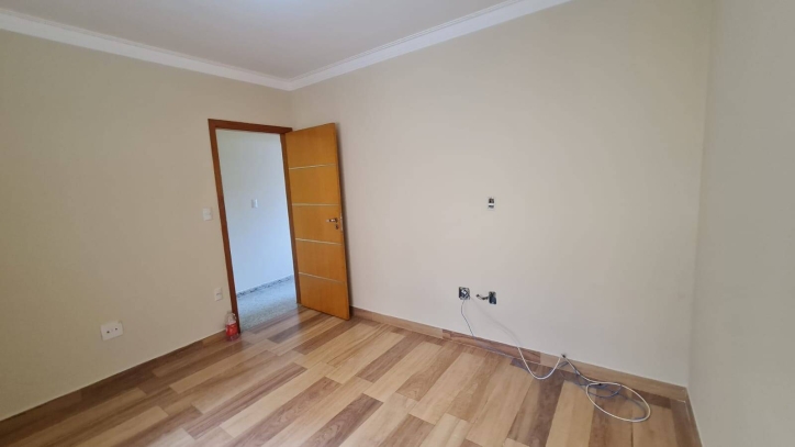 Sobrado à venda com 4 quartos, 250m² - Foto 32