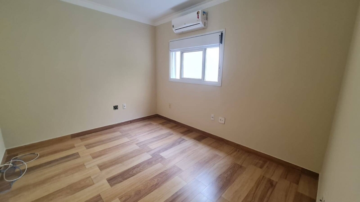 Sobrado à venda com 4 quartos, 250m² - Foto 31