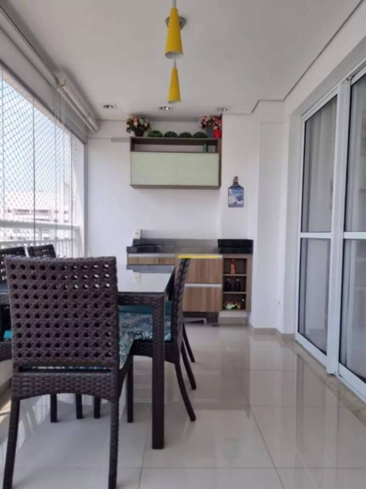 Apartamento à venda com 3 quartos, 107m² - Foto 3