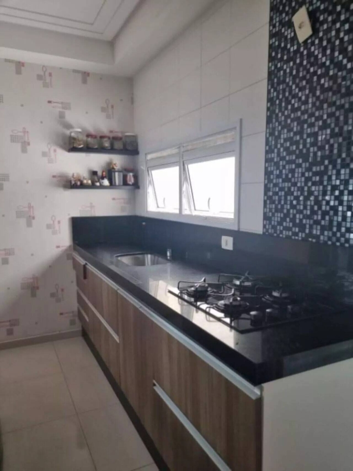 Apartamento à venda com 3 quartos, 107m² - Foto 12