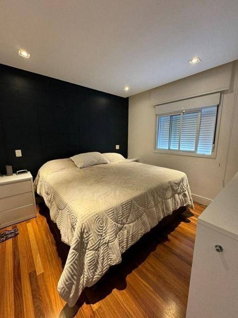 Apartamento à venda com 3 quartos, 198m² - Foto 22