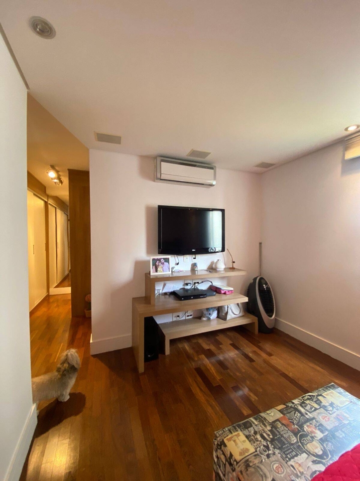 Apartamento à venda com 3 quartos, 172m² - Foto 13