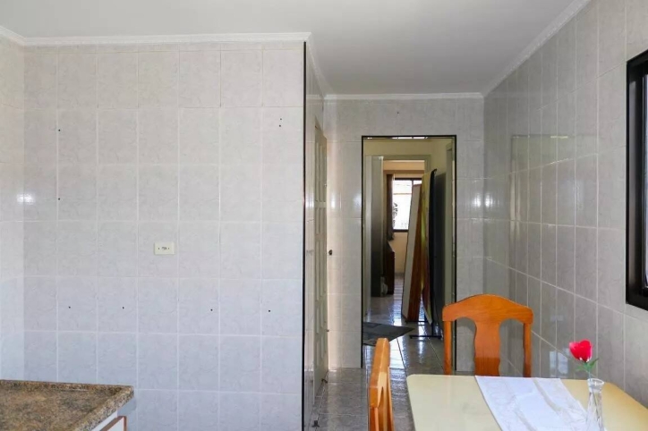 Sobrado à venda com 2 quartos, 206m² - Foto 9