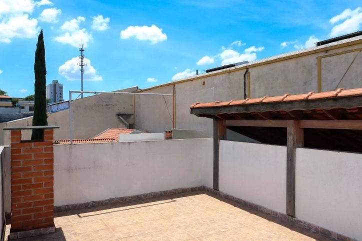 Sobrado à venda com 2 quartos, 206m² - Foto 3