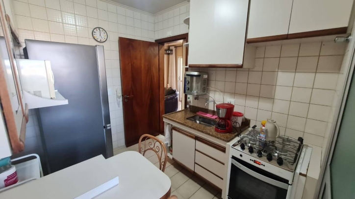 Apartamento à venda com 3 quartos, 70m² - Foto 10