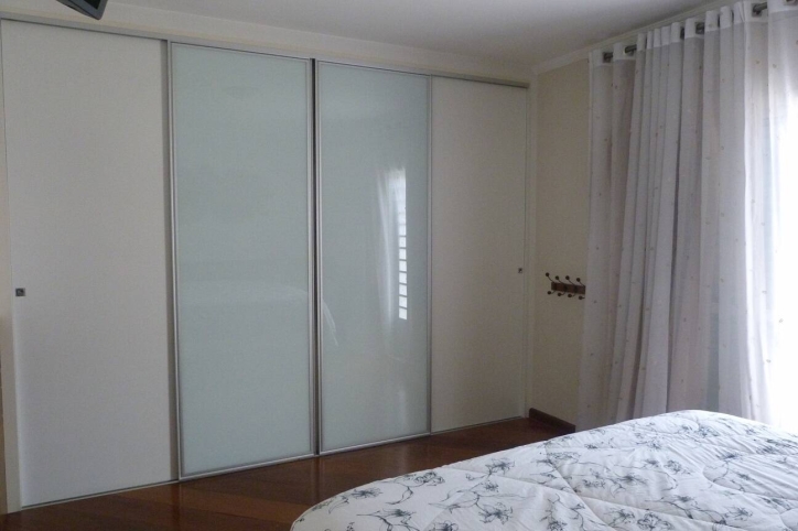 Sobrado à venda com 3 quartos, 300m² - Foto 12