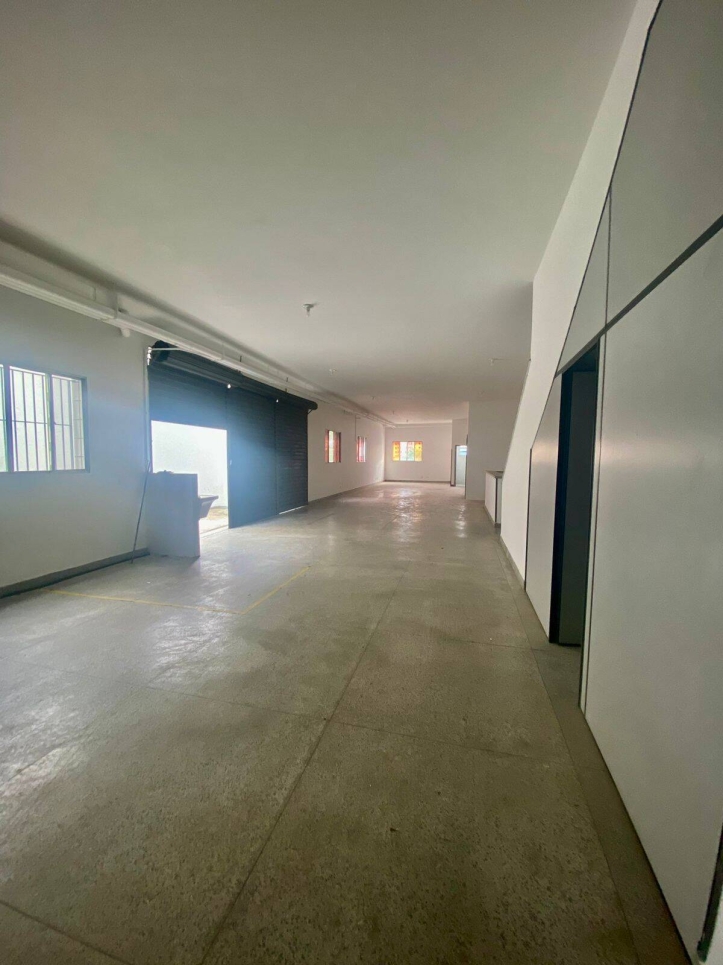 Depósito-Galpão-Armazém à venda, 800m² - Foto 13