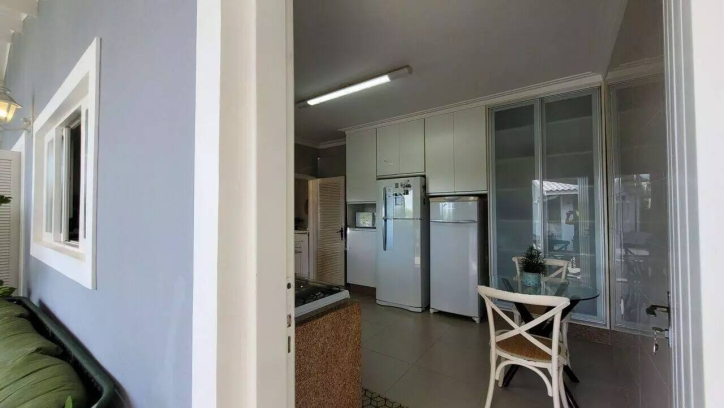 Casa de Condomínio à venda com 3 quartos, 262m² - Foto 18