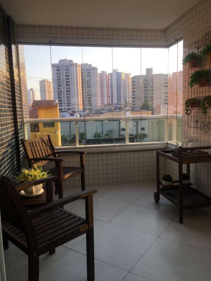 Apartamento à venda com 3 quartos, 155m² - Foto 1