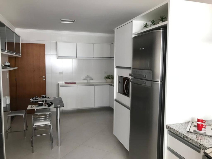 Apartamento à venda com 3 quartos, 155m² - Foto 20