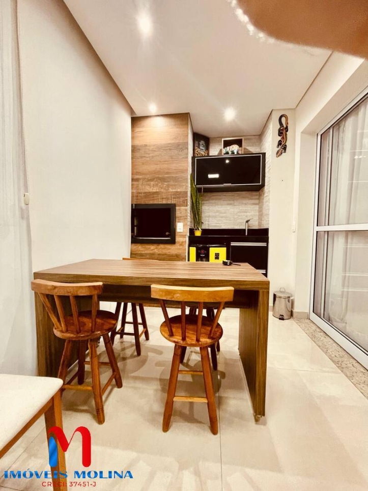 Apartamento à venda com 2 quartos, 113m² - Foto 4