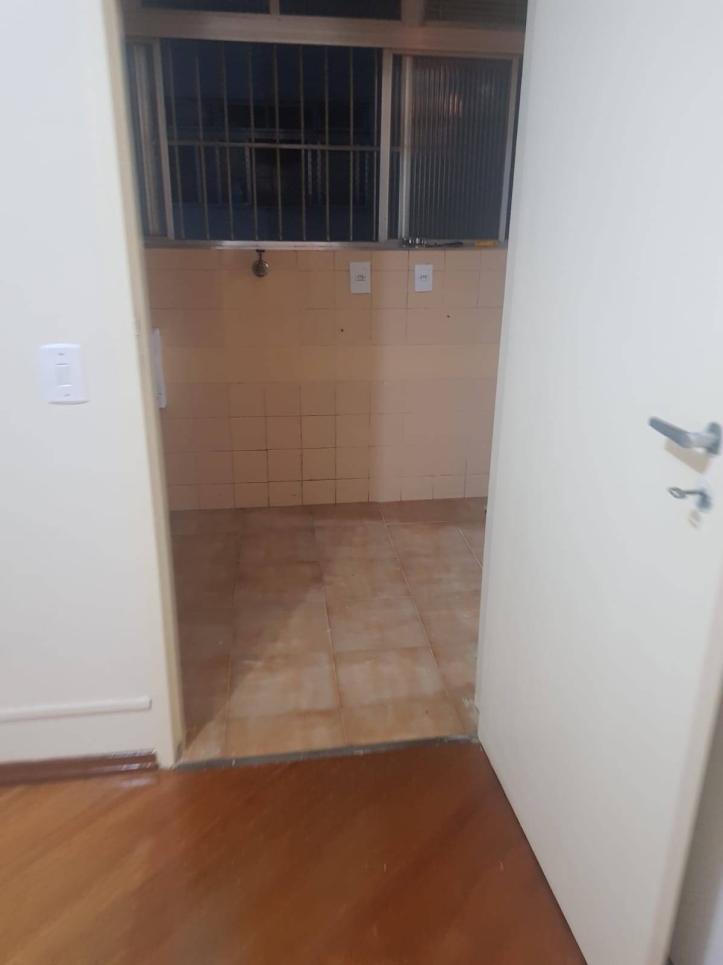 Apartamento à venda com 3 quartos, 82m² - Foto 18