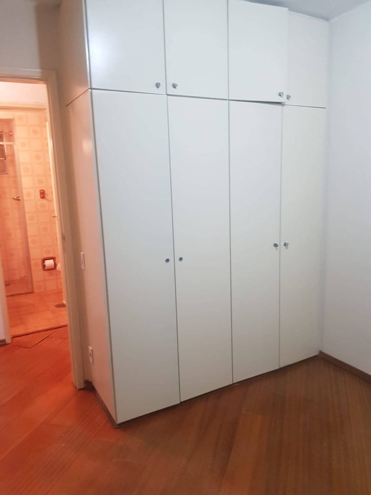 Apartamento à venda com 3 quartos, 82m² - Foto 11