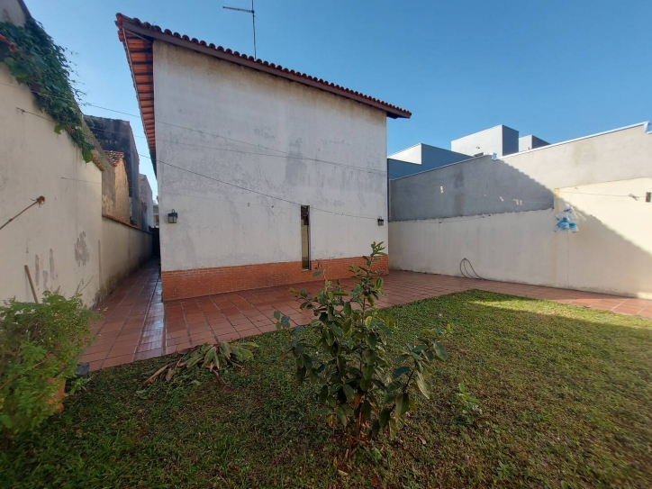 Casa para alugar com 3 quartos, 270m² - Foto 39